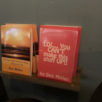 The Block Bistro And Grill - Books inside the restaurant - American Near Me - Indianapolis, Indiana