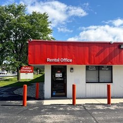 Public Storage