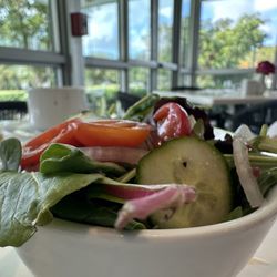 Birdie Bistro