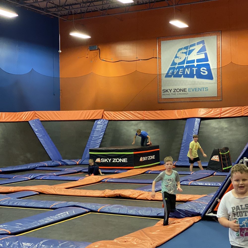 Sky Zone Trampoline Park - Trampoline Parks Near Me - Boston Heights, Ohio Sky Zone Trampoline Park - Trampoline Parks Near Me - Boston Heights, Ohio
