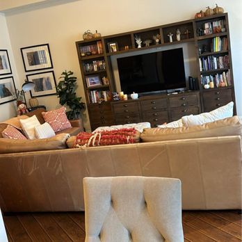 Enaura Clean Service - Residential cleaning completed with attention to detail. - Home Cleaning Near Me - White River Junction, Vermont Enaura Clean Service - Residential cleaning completed with attention to detail. - Home Cleaning Near Me - White River Junction, Vermont