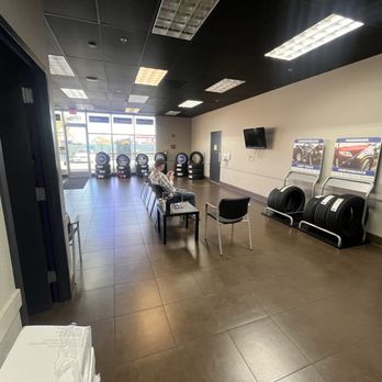 Mountain View Tire & Auto Service - Lobby - Auto Repair Near Me - Murrieta, California Mountain View Tire & Auto Service - Lobby - Auto Repair Near Me - Murrieta, California