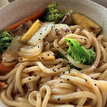 Maru Sushi & Grill - Veggie Udon Soup - Sushi Bars Near Me - East Lansing, Michigan