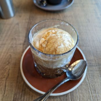 Chillax Coffee - Affogato - Coffee & Tea Near Me - Richmond Hill, Ontario Chillax Coffee - Affogato - Coffee & Tea Near Me - Richmond Hill, Ontario