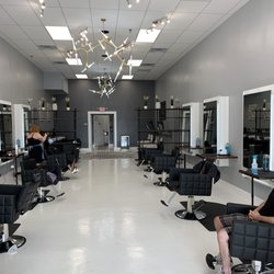 Alfieri Hair Craft - Walk in area
