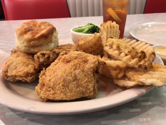 RedEye Diner by null