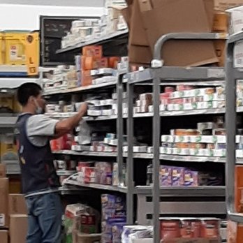 Walmart Supercenter - Walmart employee. No mask on nose and mouth. - Department Stores Near Me - Rosemead, California Walmart Supercenter - Walmart employee. No mask on nose and mouth. - Department Stores Near Me - Rosemead, California