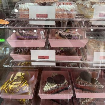 Cielito Rosa Bakery & Cafe - Cheesecakes - Bakeries Near Me - Mesa, Arizona