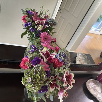 Kimberly's Flowers - Florists Near Me - San Clemente, California