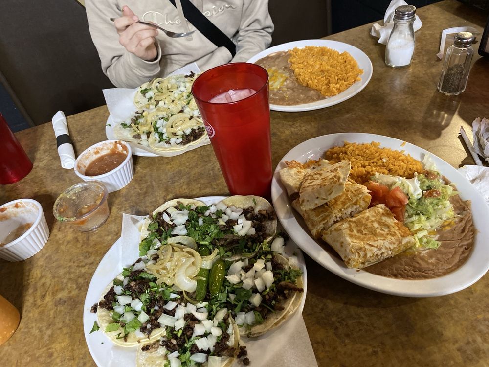 El Palacio Mexican Cuisine Logo