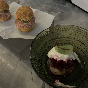 AnnaLena - Sliders are Viet bahn me inspired - Canadian (New) Near Me - Vancouver, British Columbia AnnaLena - Sliders are Viet bahn me inspired - Canadian (New) Near Me - Vancouver, British Columbia