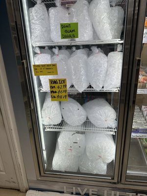 Makaha Ohana Market by null