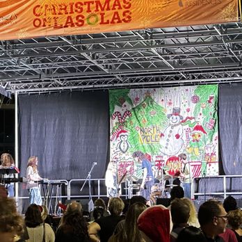 Christmas On Las Olas - One of three stages - Festivals Near Me - Fort Lauderdale, Florida Christmas On Las Olas - One of three stages - Festivals Near Me - Fort Lauderdale, Florida