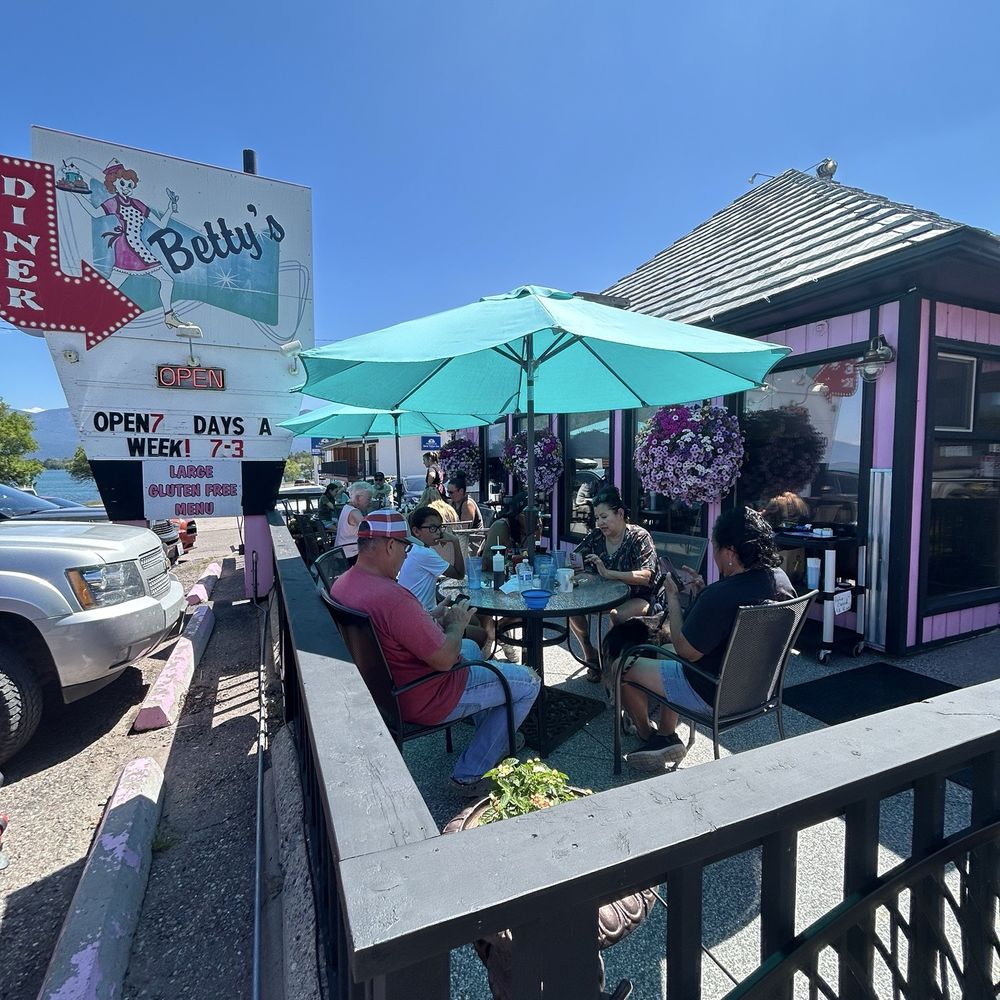 Betty's Diner - Outside patio - American Near Me - Polson, Montana Betty's Diner - Outside patio - American Near Me - Polson, Montana