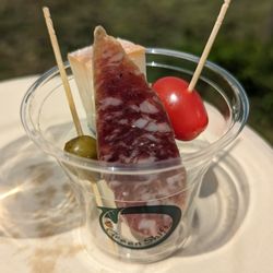 Stratus Vineyards - Pooches & Pairing event!