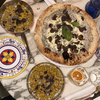 Pink Mamma - Truffle pizza, truffle pasta, specialty cocktails - Steakhouses Near Me - Paris, 75 Pink Mamma - Truffle pizza, truffle pasta, specialty cocktails - Steakhouses Near Me - Paris, 75