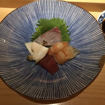 Azabu - Sushi Bars Near Me - Miami Beach, Florida