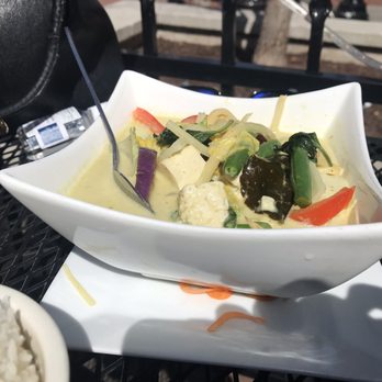 Sabai Thai Winchester - Green Curry Lunch - Thai Near Me - Winchester, Virginia