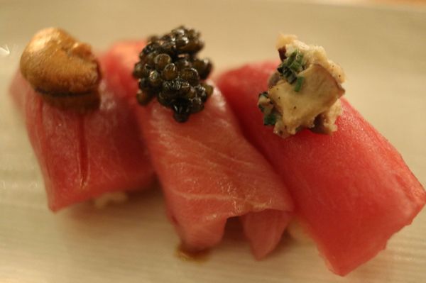Kissaki Sushi by null