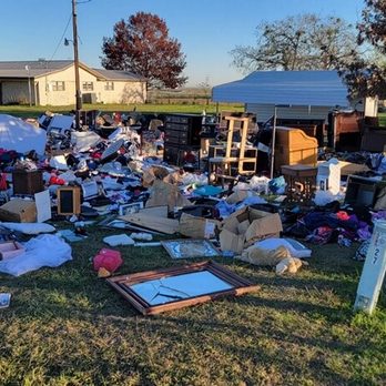 Trash Troopers - Before - Junk Removal & Hauling Near Me - Round Rock, Texas Trash Troopers - Before - Junk Removal & Hauling Near Me - Round Rock, Texas