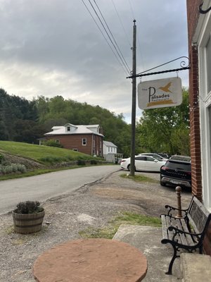 The Palisades Restaurant by null