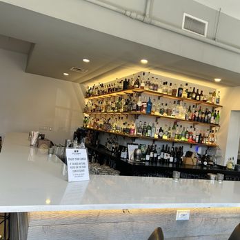 Bellflower - Hip bar - New American Near Me - Ypsilanti, Michigan