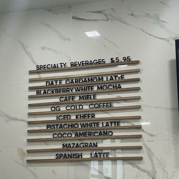 Dumont Creamery & Cafe - Menu - Ice Cream & Frozen Yogurt Near Me - Northlake, Texas Dumont Creamery & Cafe - Menu - Ice Cream & Frozen Yogurt Near Me - Northlake, Texas