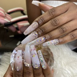 Diamond Nailz by Jessica