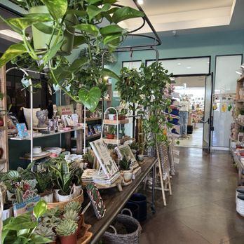 Local Fixture - Beautiful entrance - Gift Shops Near Me - Whittier, California Local Fixture - Beautiful entrance - Gift Shops Near Me - Whittier, California