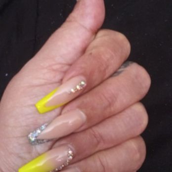 Jasmine Nail Spa - Yellow ombre - Nail Salons Near Me - San Leandro, California Jasmine Nail Spa - Yellow ombre - Nail Salons Near Me - San Leandro, California