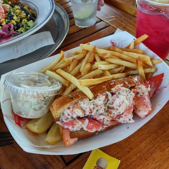 Frying Pan NYC - Lobster roll with fries - Bars Near Me - New York, New York