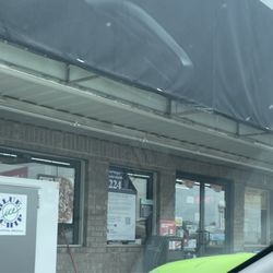 Diamond Xpress - Outside of entrance