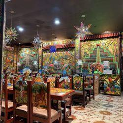 Fiesta Cancún Mexican Restaurant - Dining room