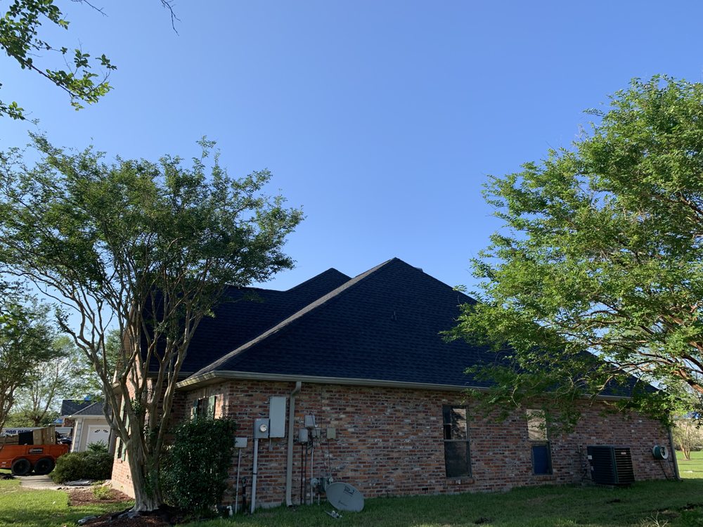 Slide of Pro Roofers HN