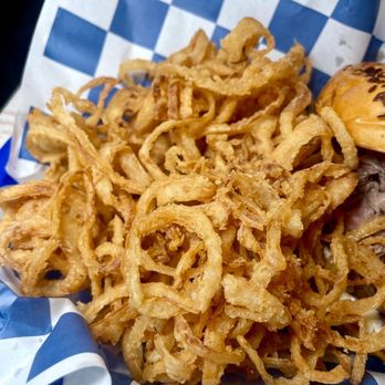 Ned's New England Deck - Onion straws - Seafood Near Me - Fairfax, Virginia