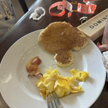 S & J Gran Cafe - The kids hotcakes with egg and bacon - Coffee & Tea Near Me - Garden Grove, California