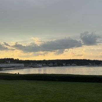 Blue Bistro - Gorgeous view - American Near Me - Ogunquit, Maine
