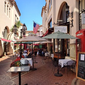 State & Fig - front entrance, outdoor seating - Cafes Near Me - Santa Barbara, California