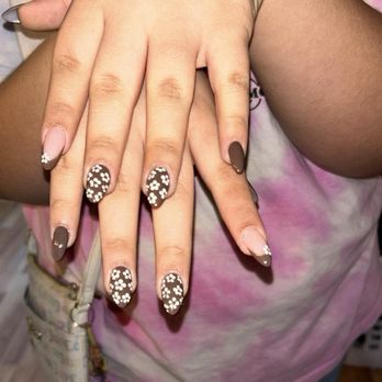 Modern Nail Studio - Acrylic nail - Nail Salons Near Me - Mount Pleasant, Michigan