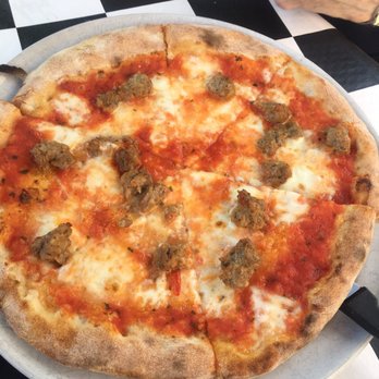 Pazzi Di Pizza - Sausage pizza - Pizza Near Me - Elmhurst, Illinois Pazzi Di Pizza - Sausage pizza - Pizza Near Me - Elmhurst, Illinois