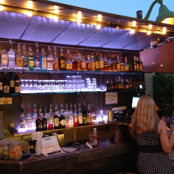 Juliette Restaurant - The rooftop bar. Does it get any cooler? Don't think so. Are you thristy yet?!! ; ) - Bars Near Me - Brooklyn, New York Juliette Restaurant - The rooftop bar. Does it get any cooler? Don't think so. Are you thristy yet?!! ; ) - Bars Near Me - Brooklyn, New York
