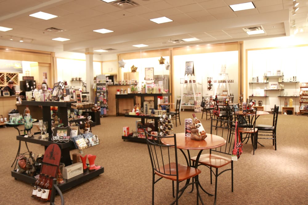 DEER CREEK WINERY BUTLER Updated September 2024 145 N Main St