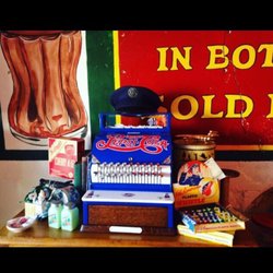 Junk Drunk Jones - There's so much vintage stuff it's incredible! Jewelry, toys, signs, glasses, and so much more!
