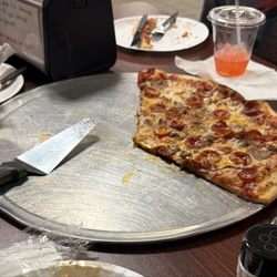 Old School NY Pizza - Meats pizza
