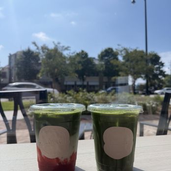 Laylo - Strawberry matcha and matcha latte - Coffee & Tea Near Me - Atlanta, Georgia Laylo - Strawberry matcha and matcha latte - Coffee & Tea Near Me - Atlanta, Georgia