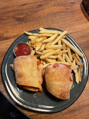 B3 Restaurant & Bar by null