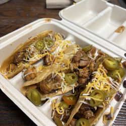 Guac Time Mexican Grill - Chalupa Hard Tacos with Honey Chicken 8.4/10