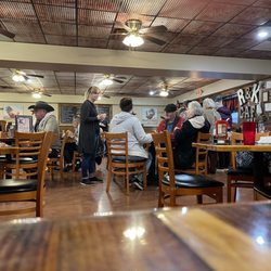 R & K Cafe II - Lunch Time