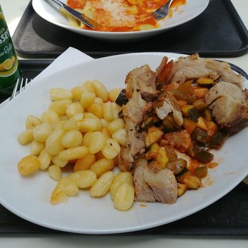Busner.s - Spanferkel mit Grillgemüse und Gnocchi. Sehr lecker! - International Near Me - Munich, BY Busner.s - Spanferkel mit Grillgemüse und Gnocchi. Sehr lecker! - International Near Me - Munich, BY