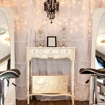 Strada Salon - A look inside our mobile bridal suite. - Hair Salons Near Me - Prescott, Arizona